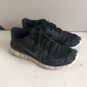 Black nikes
